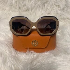 Tory Burch Hexagonal Sunglasses - Beige and navy blue